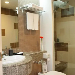 Long Beach Cha-Am Hotel 3* Улучшенный номер с различными типами кроватей фото 7
