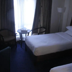 Le Vendome Hotel 4* Стандартный номер с различными типами кроватей фото 7