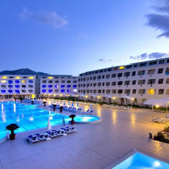 Daima Biz Hotel - All Inclusive бассейн фото 3
