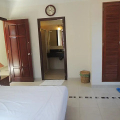 Hung Phong Hotel 2* Стандартный номер фото 5