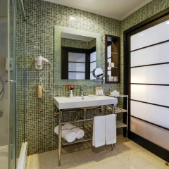 Limak Lara De Luxe Hotel Турция, Анталья - 6 отзывов об отеле, цены и фото номеров - забронировать отель Limak Lara De Luxe Hotel - All Inclusive онлайн ванная фото 2