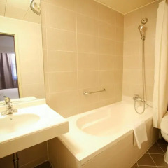 Savoy Hotel 3* Номер категории Эконом с различными типами кроватей фото 5