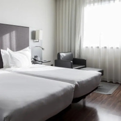 AC Hotel Coslada Aeropuerto 4* Стандартный номер с различными типами кроватей фото 4