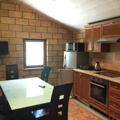 Отель Sevan lake cottage in Lavanda city в номере