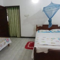 New negombo beach hostel Стандартный номер с различными типами кроватей фото 4