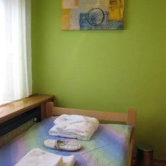Spirit Hostel and Apartments Стандартный номер с различными типами кроватей (общая ванная комната) фото 7