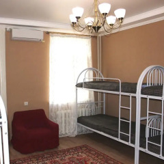 Almaty Central Hostel Кровать в женском общем номере