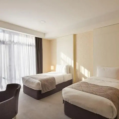 Отель Gallery Palace 4* Улучшенный номер с 2 отдельными кроватями фото 2