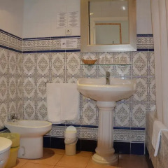 Отель Hostal Center Inn 2* Стандартный номер фото 18