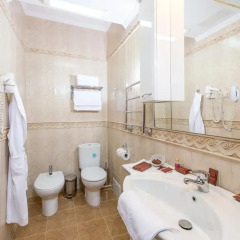 Гостиница Старинная Анапа 4* Апартаменты с двуспальной кроватью фото 3