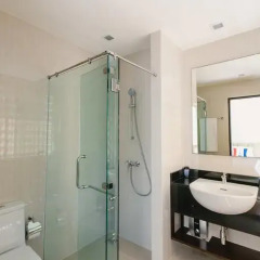 Отель Phuket Marbella Villa 4* Апартаменты с различными типами кроватей фото 25