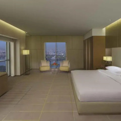 Отель Hyatt Regency Dubai Creek Heights фото 17