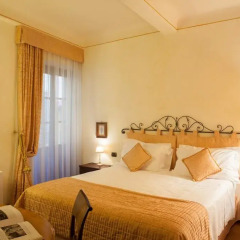 Отель Residenza DEpoca In Piazza della Signoria 2* Стандартный номер с двуспальной кроватью фото 2