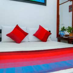 Thilaka City Hotel 2* Номер Делюкс с различными типами кроватей фото 19
