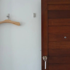 The 9th House - Hostel Улучшенный номер с различными типами кроватей фото 6
