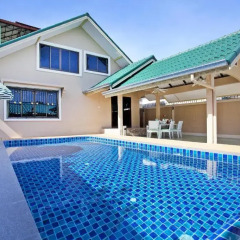 Отель Pratumnak Pool Villa Tanzanite 3* Вилла с различными типами кроватей фото 8