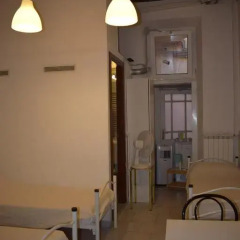 Отель Rose Santamaria Residence Кровать в женском общем номере фото 8