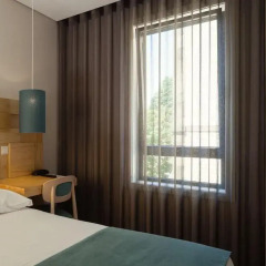 Отель Boavista Guest House 3* Улучшенный номер с двуспальной кроватью фото 20