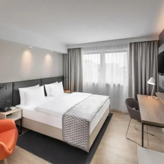 Отель Holiday Inn Munich - City Centre 4* Стандартный номер с двуспальной кроватью фото 6