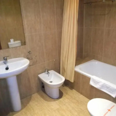 Hotel La Fuente Канделарио ванная фото 2