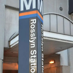 Отель Courtyard Arlington Rosslyn сейф в номере