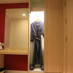 Sleep With Me Hotel design hotel @ patong 4* Улучшенный номер фото 12