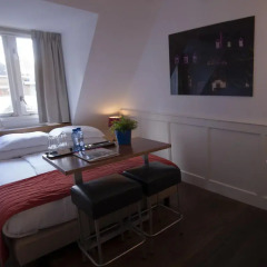 Lange Jan Hotel 2* Номер с общей ванной комнатой с различными типами кроватей (общая ванная комната) фото 5