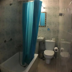 Отель Hostal La Plata Стандартный номер с двуспальной кроватью фото 3