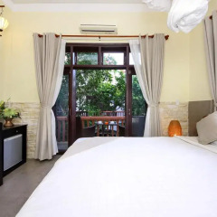 Отель Loc Phat Hoi An Homestay - Villa 2* Номер Делюкс с двуспальной кроватью фото 4