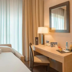 Отель SH Valencia Palace 5* Стандартный номер с двуспальной кроватью фото 3