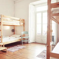 Lisbon Chillout Hostel Кровать в общем номере фото 13