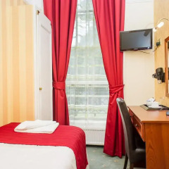Avonmore Hotel удобства в номере