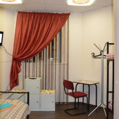 Stop-Hostel Стандартный номер с двуспальной кроватью (общая ванная комната) фото 2