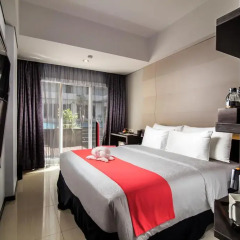Fashion Hotel Legian 4* Номер Делюкс с различными типами кроватей