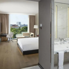 Отель Hilton Tallinn Park ванная