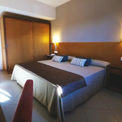 Отель Ohtels Campo De Gibraltar комната для гостей