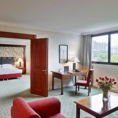 Отель Hilton Hanoi Opera 4* Номер Делюкс с различными типами кроватей фото 2