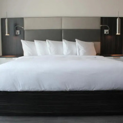 Отель Les Suites Victoria, an Ascend Hotel Collection Member Канада, Гатино - отзывы, цены и фото номеров - забронировать отель Les Suites Victoria, an Ascend Hotel Collection Member онлайн сейф в номере