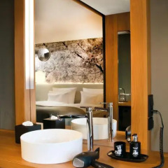 me and all hotel duesseldorf 3* Стандартный номер с различными типами кроватей фото 10