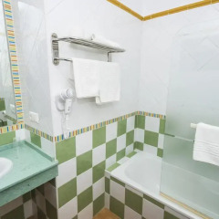 Отель Hostal Las Cumbres ванная фото 2