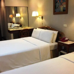 Beverly Boutique Business Hotel 3* Номер Делюкс с различными типами кроватей фото 5