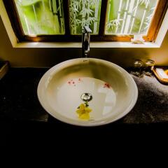 Отель Riverside Bamboo Resort Hoi An 3* Улучшенный номер с различными типами кроватей фото 5