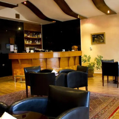 Lalezar Hotel & Resort гостиничный бар