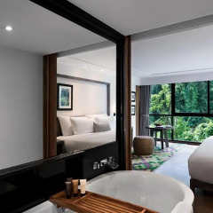 Отель The Nai Harn Phuket 4* Стандартный номер с двуспальной кроватью фото 6