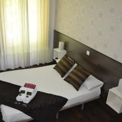 Отель Hostal El Brezo Стандартный номер с различными типами кроватей фото 25