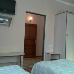 Отель Guest House NUR Кыргызстан, Каракол - отзывы, цены и фото номеров - забронировать отель Guest House NUR онлайн комната для гостей фото 4
