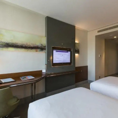 Отель Mercure Istanbul Taksim удобства в номере фото 2