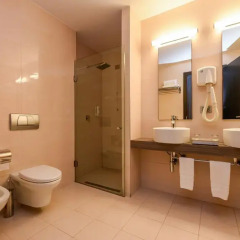 Sky Hotel 4* Люкс с различными типами кроватей фото 4