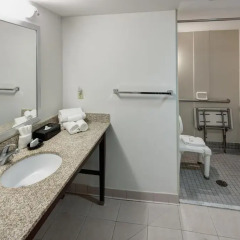 Отель Hampton Inn Gateway Arch Downtown 3* Стандартный номер с двуспальной кроватью фото 2