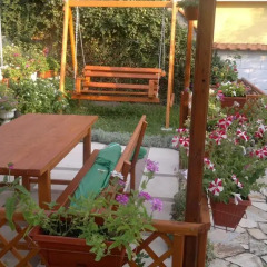 Отель Guesthouse Nikolovi Болгария, Генерал-Кантраджиево - отзывы, цены и фото номеров - забронировать отель Guesthouse Nikolovi онлайн